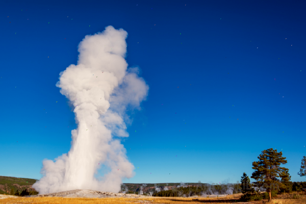 Old Faithful Geyser in Yellowstone