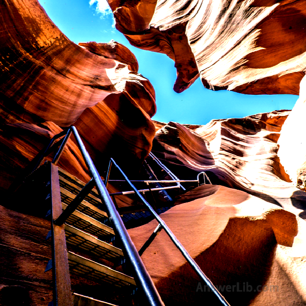 Lower Antelope Canyon