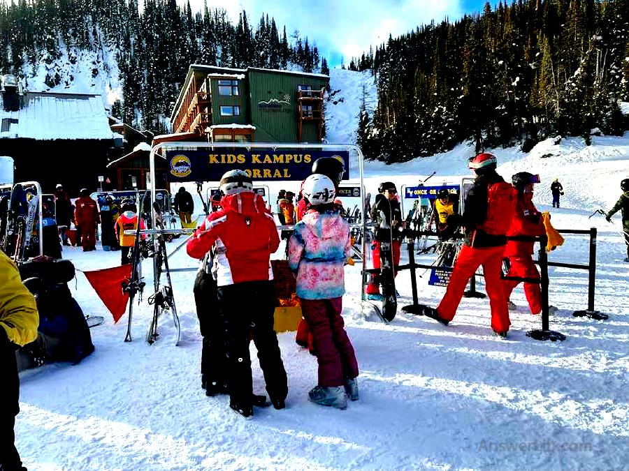 Sunshine Village 612 years Waiting Area