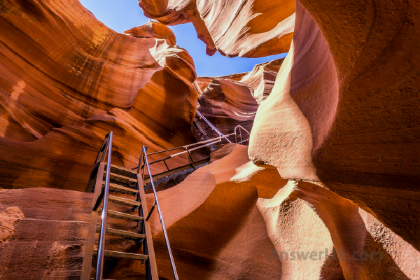 Lower Antelope Canyon 1