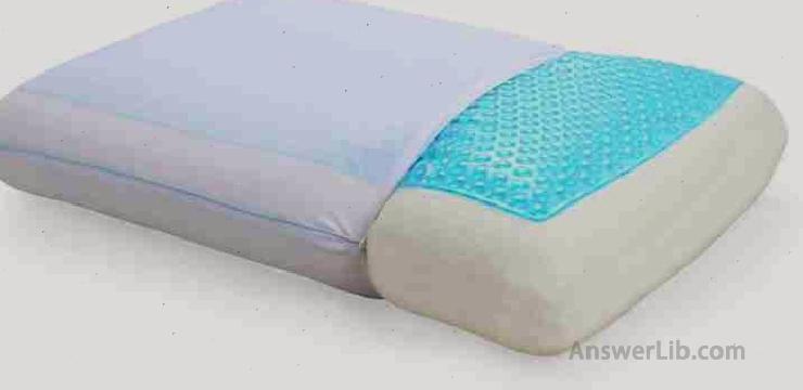 Pillow with gel layer