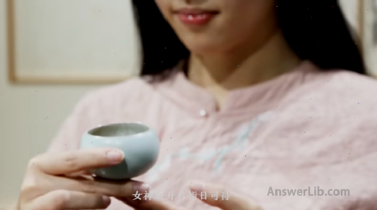 From the blogger's Dongdao Ru kiln, it is also introduced to how to raise a tea cup, which is worth learning.