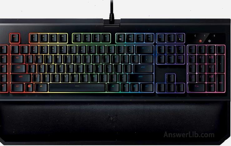 Razer BlackWidow Chroma V2 1