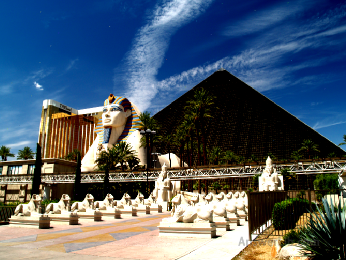 Luxor Hotel & Casino